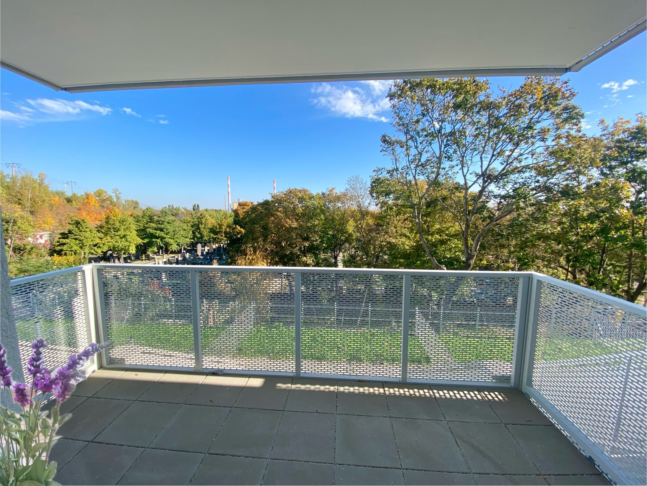 Terrasse auf Wohnebene