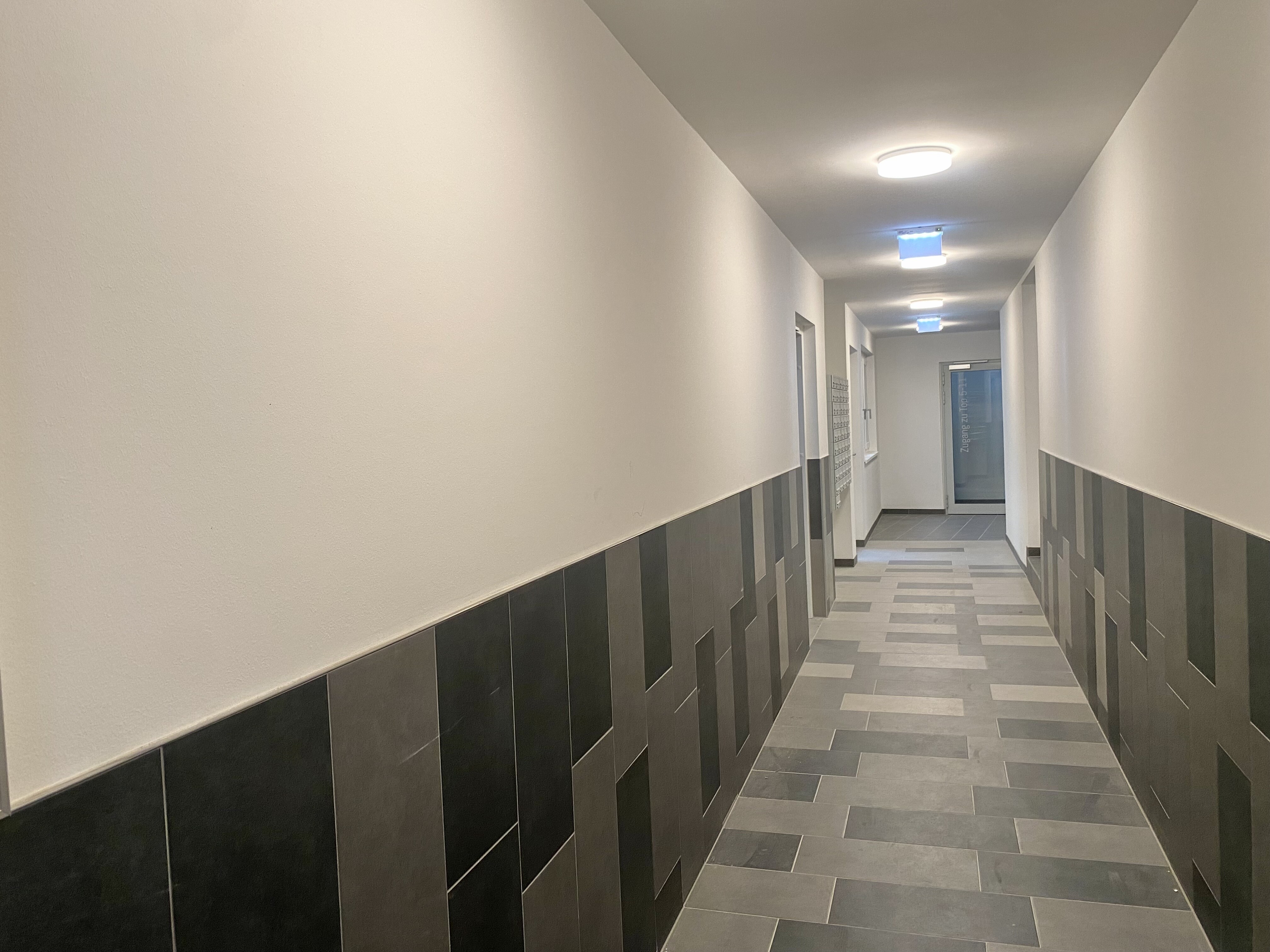 Eleganter Zugang zum Lift
