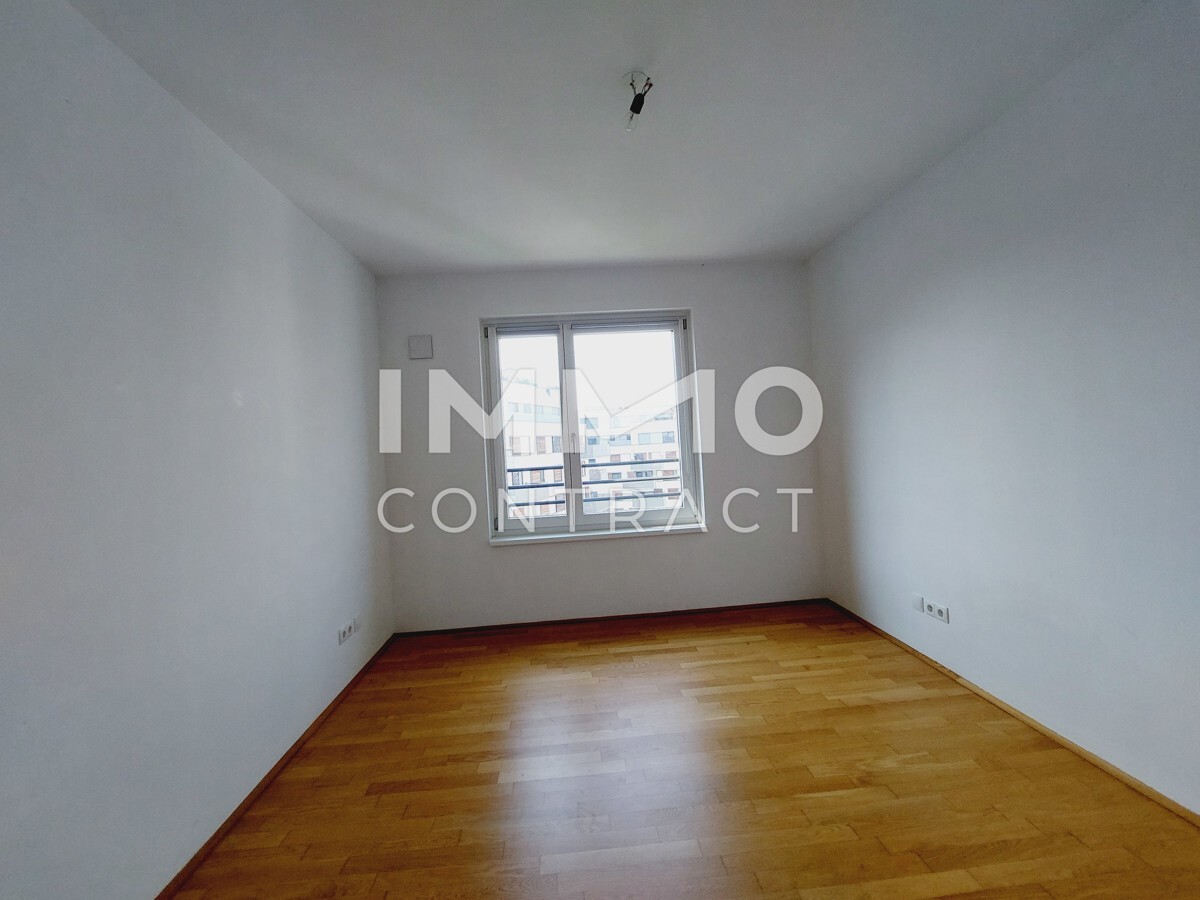 91d00962-52bb-4c19-a5e7-cfb2c34adc5d