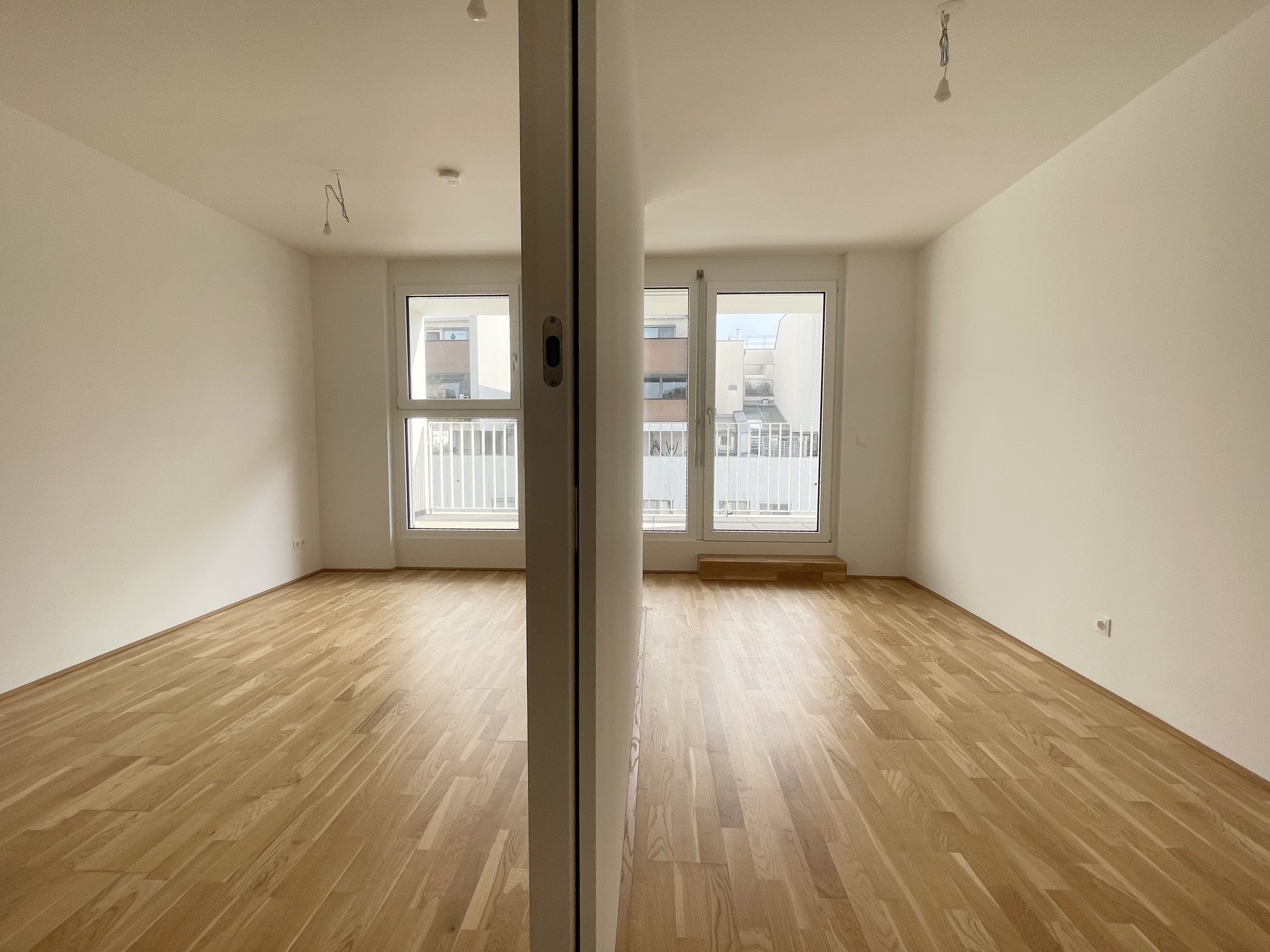 Wohnraum und Schlafzimmer