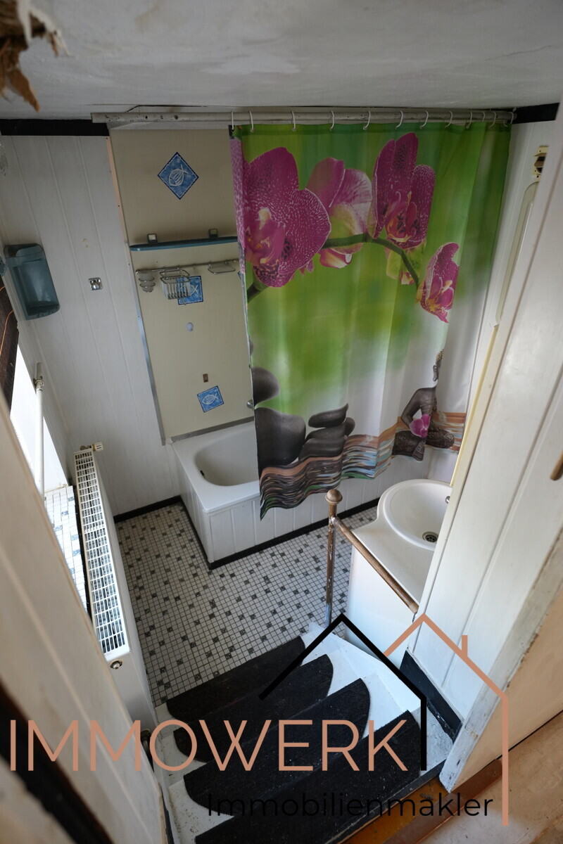 Badezimmer 1.OG