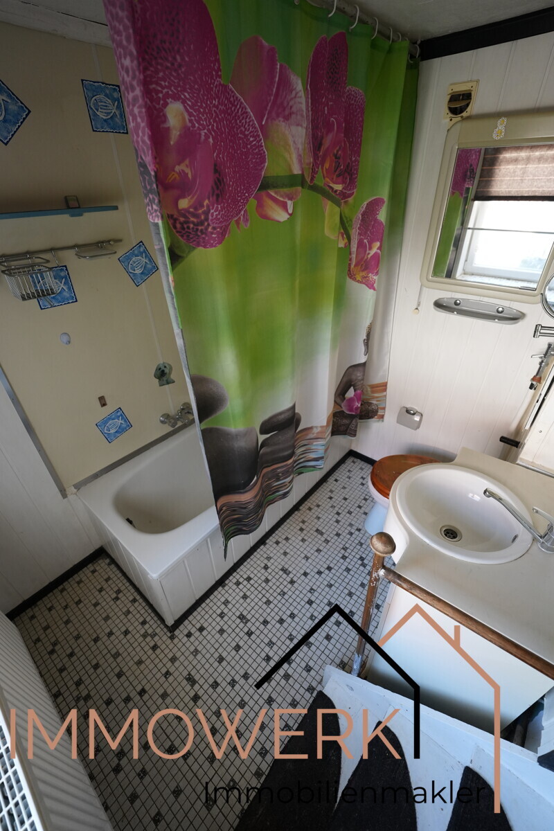 Badezimmer 1.OG