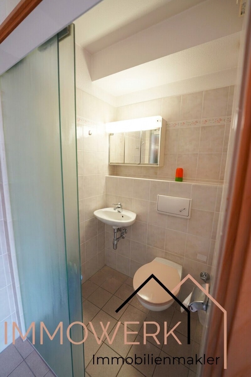 Badezimmer Vorraum (KI generiert)