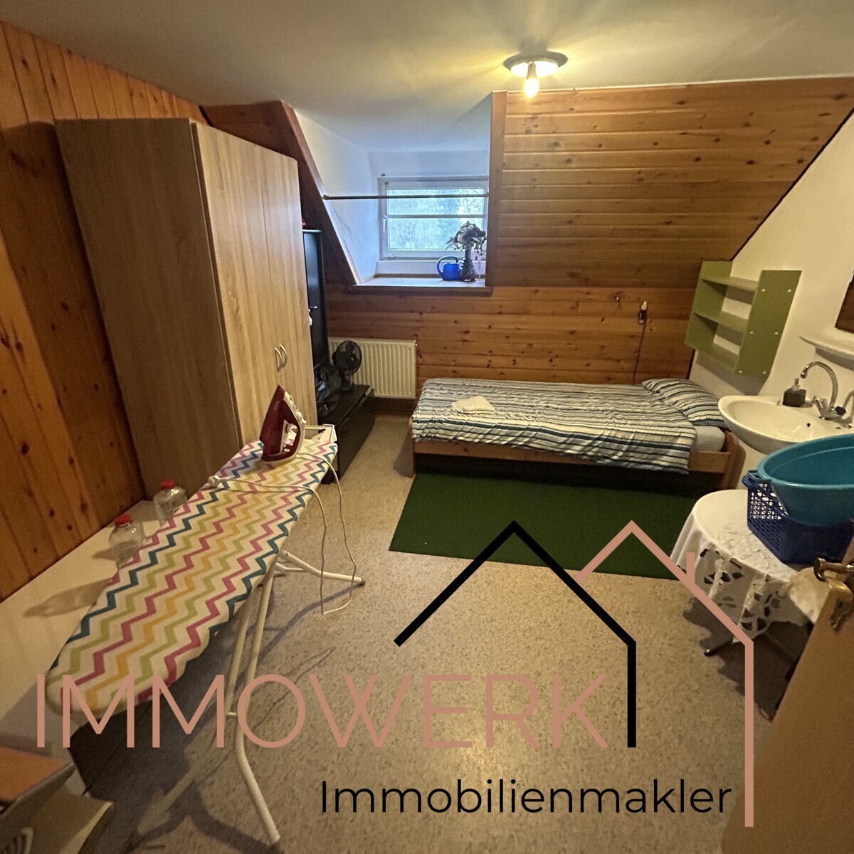 Schlafzimmer 2