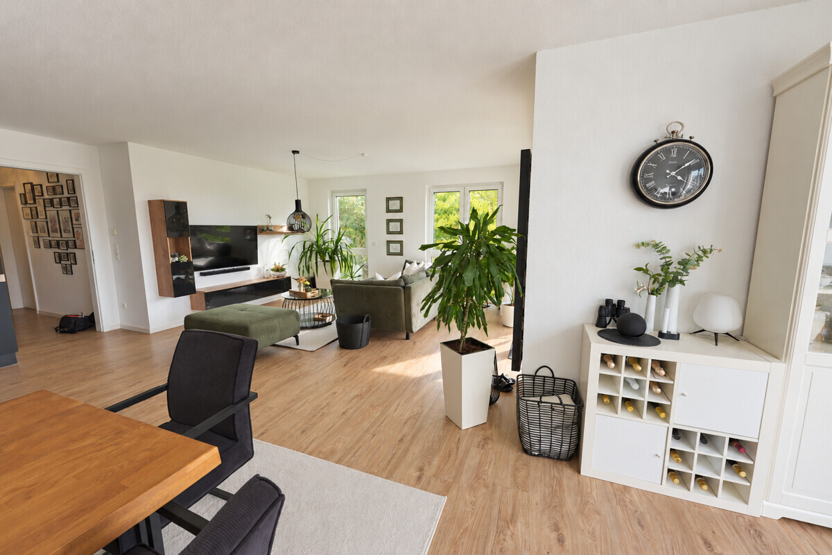 Wohnzimmer/Esszimmer