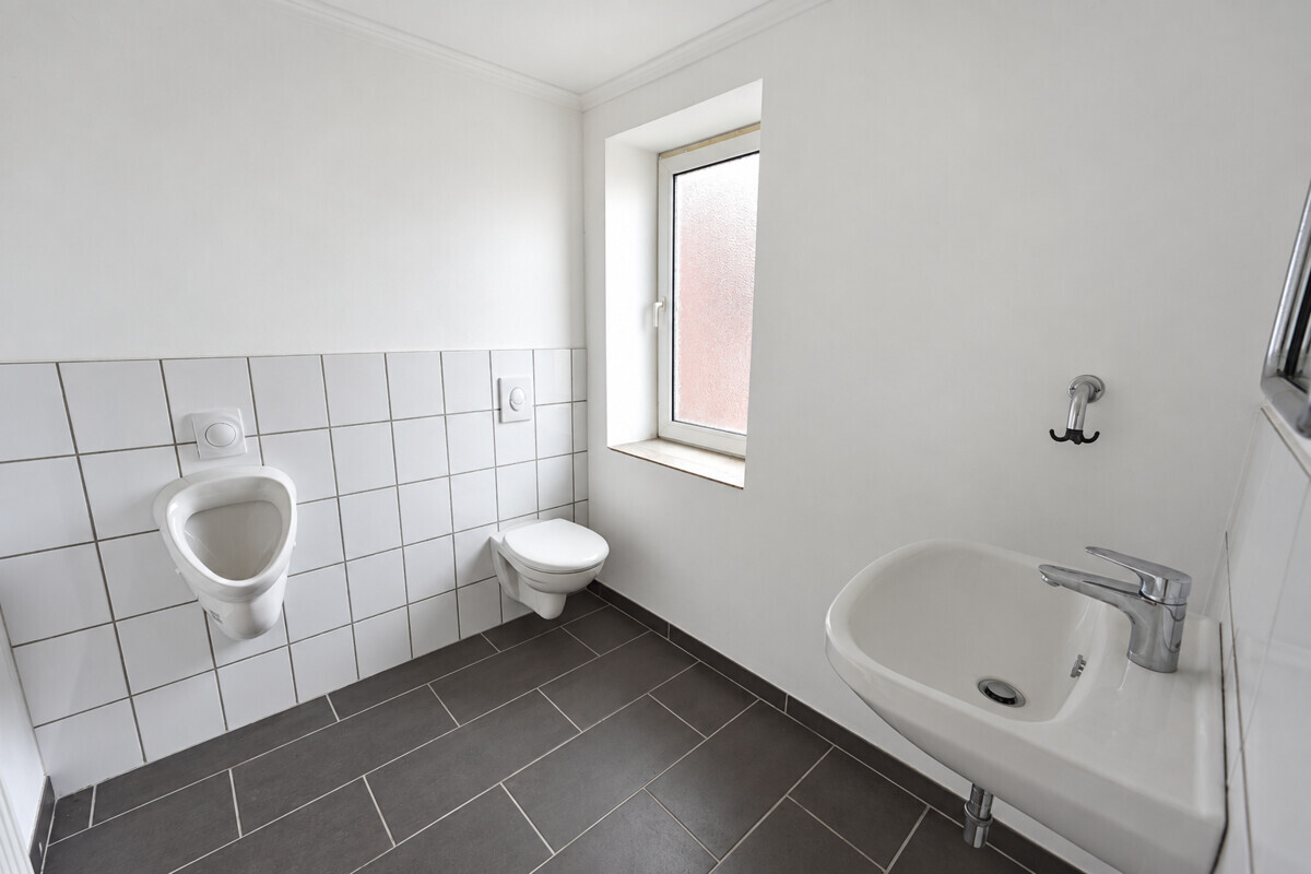 WC 1