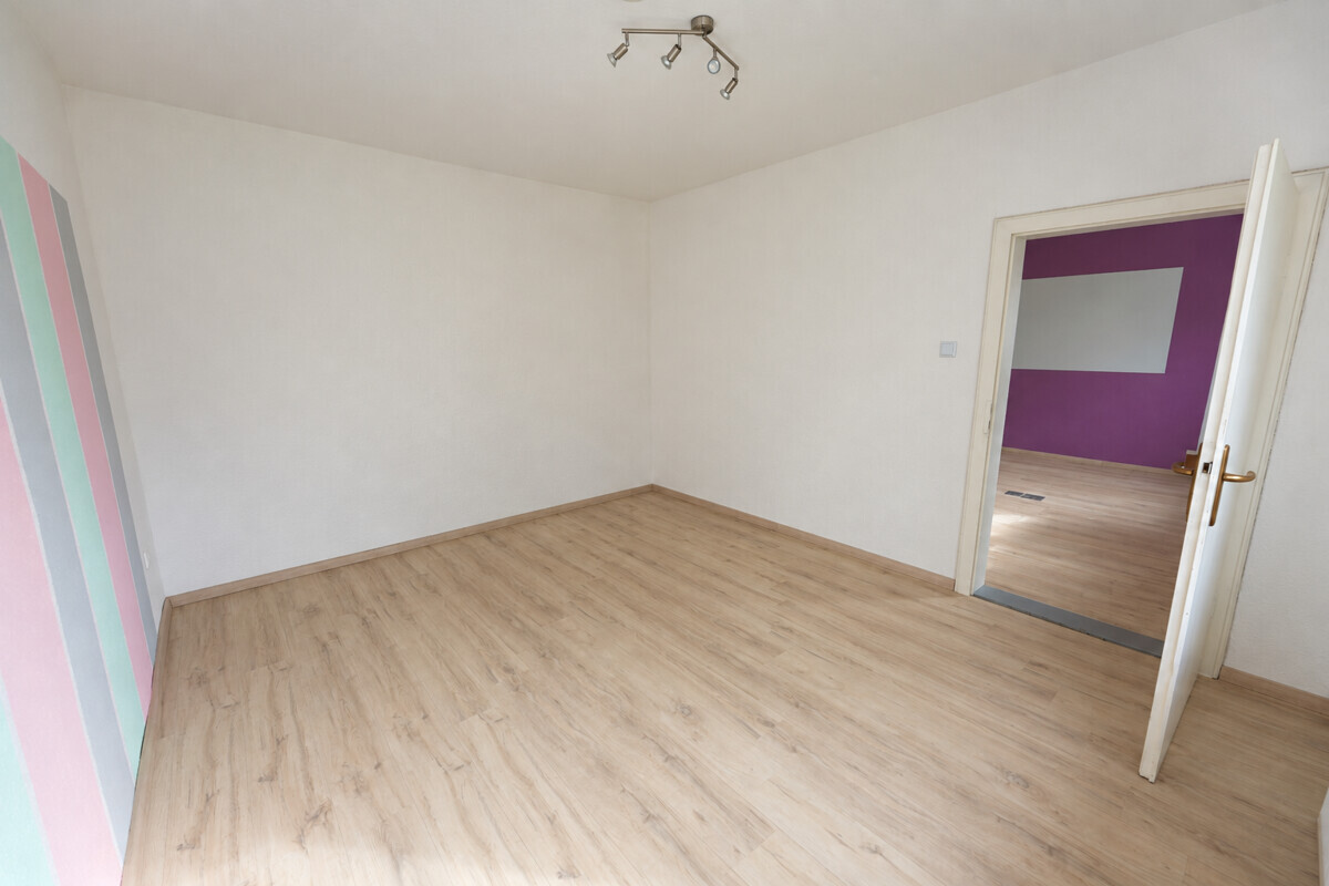 Büro 4