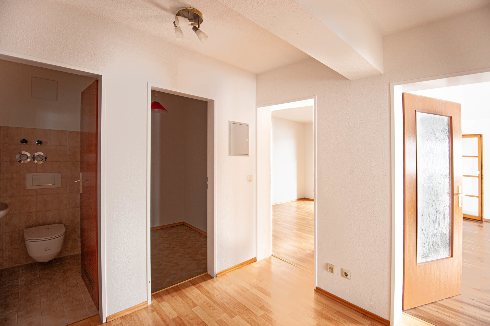 Flu mit Zugang zum Bad