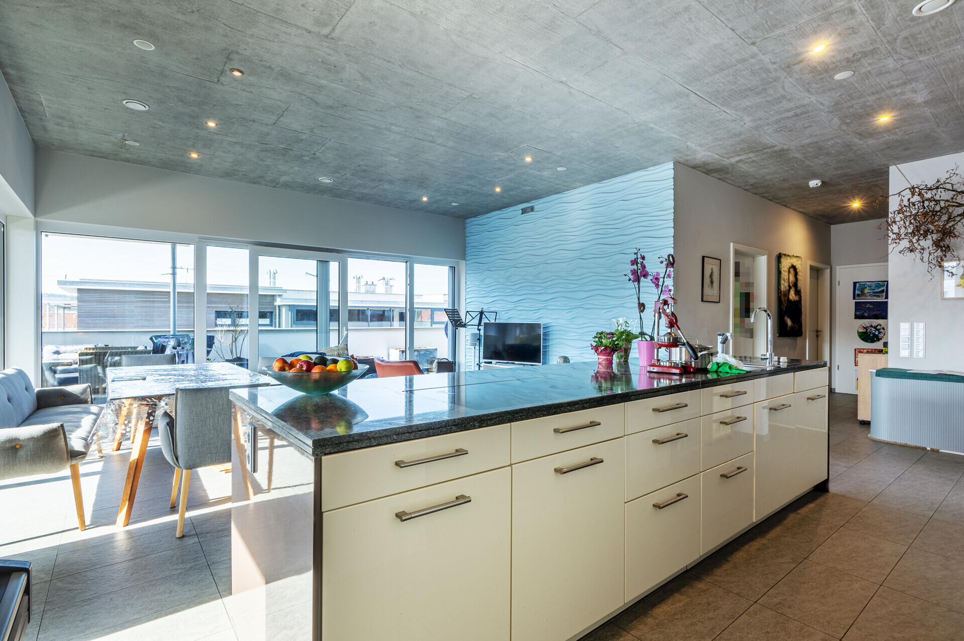 Küche / Wohnen / Essen