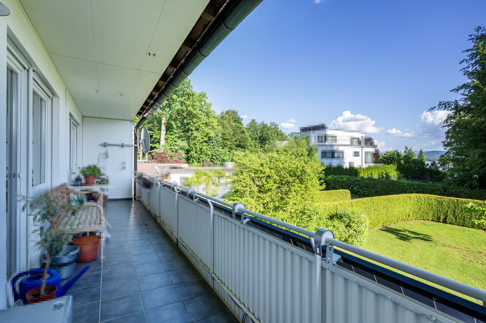 Balkon OG