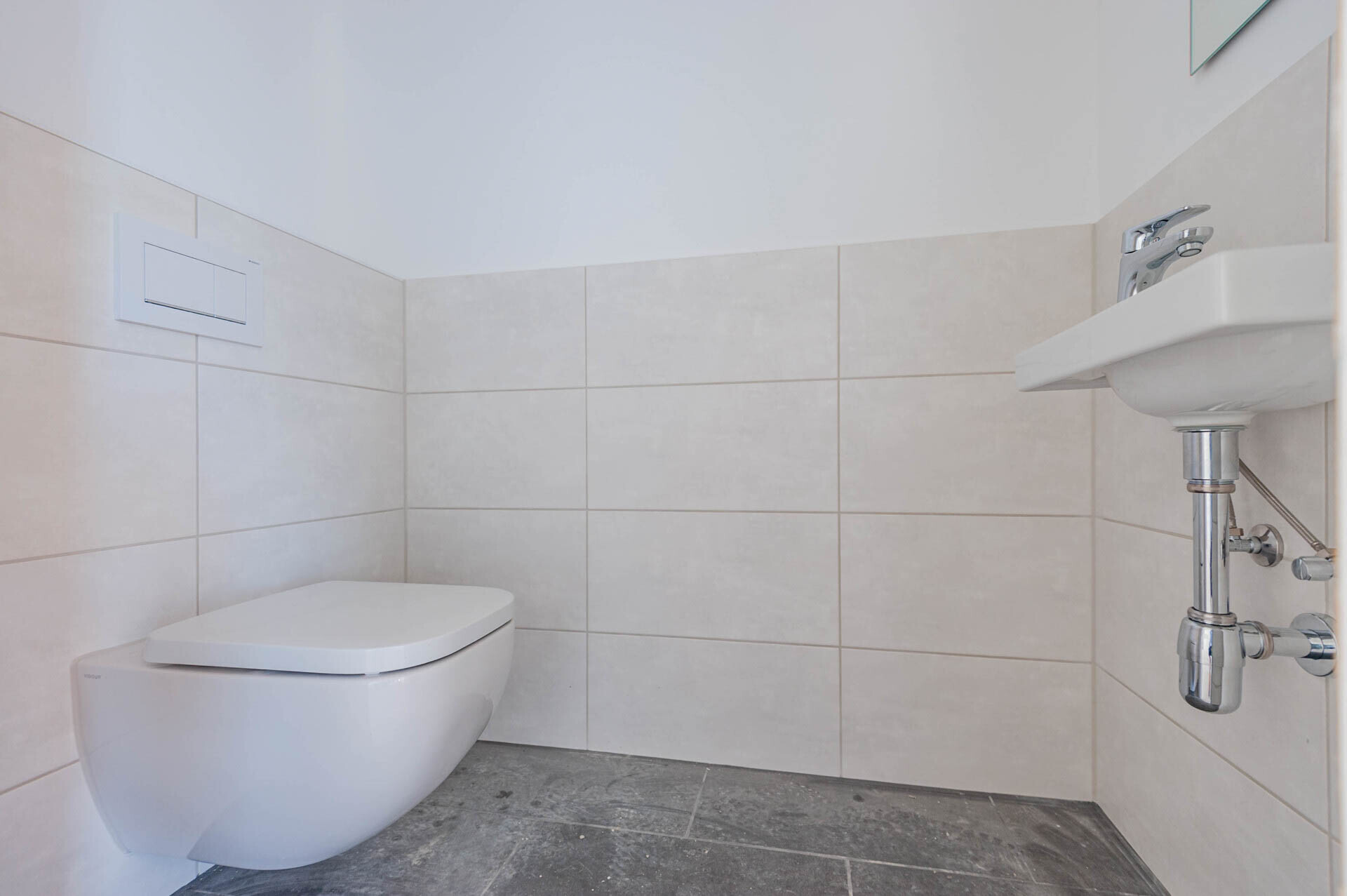 Gäste-WC EG