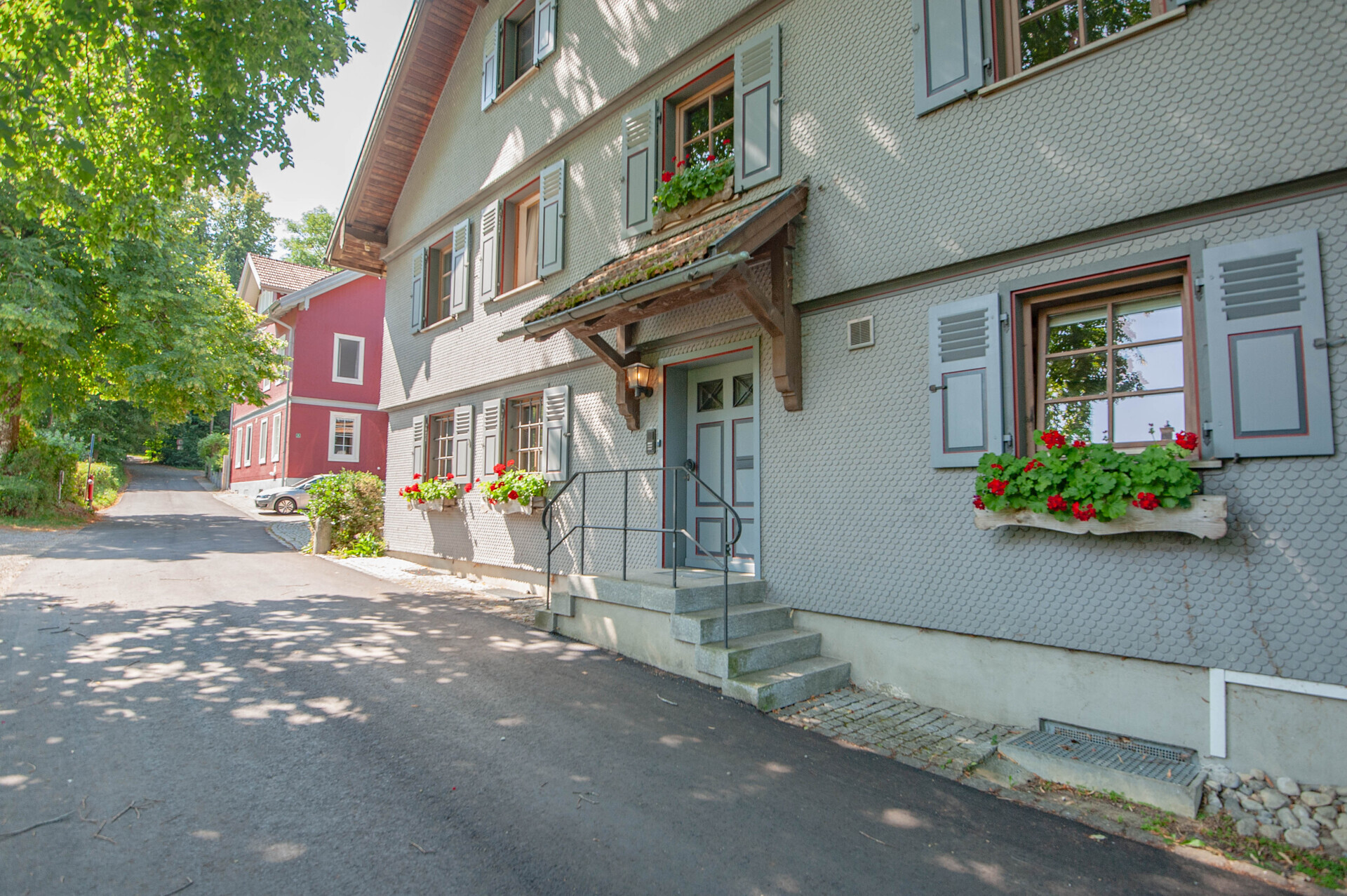 Charmante 1-Zimmerwohnung mit moderner Einbauküche in Top Lage von Isny