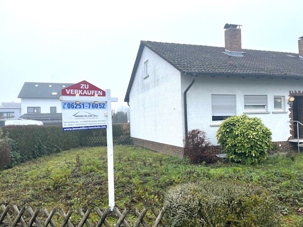 Haus im Grünen zu verkaufen 