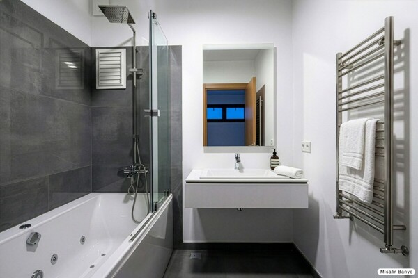 Wannenbad Untergeschoss