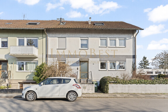 Mehrfamilienhaus mit 3 Wohneinheiten in beliebter Wohngegend - Schützenhof!