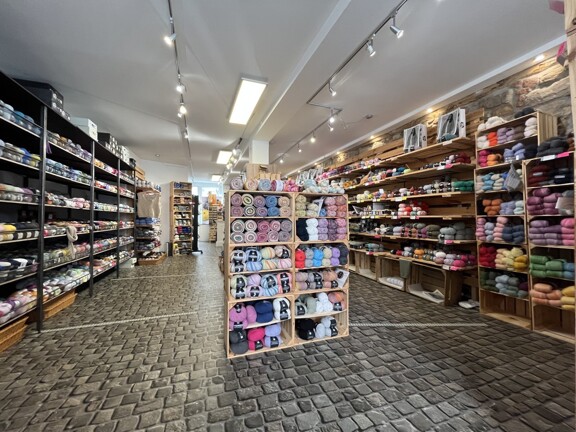 Repräsentative Ladenfläche mit Schaufenster - Marktstraße Landau/Pfalz 1