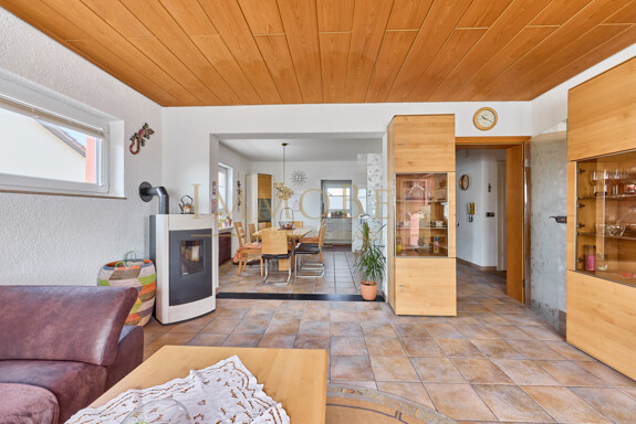 Großzügiges Wohnglück mit 4,5 Zimmern und einem Balkon in Rülzheim! 2