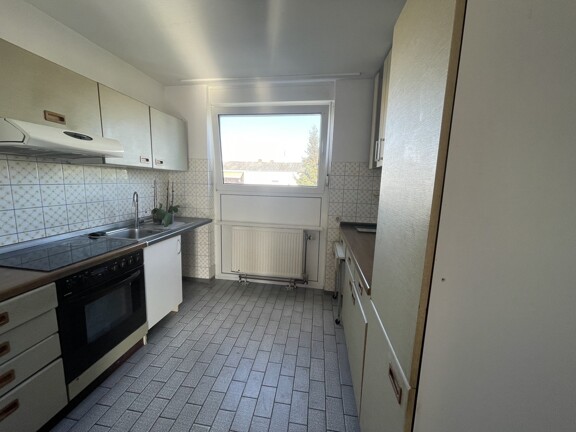 4ZKB mit Balkon und guter Raumaufteilung *sofort Verfügbar* 2