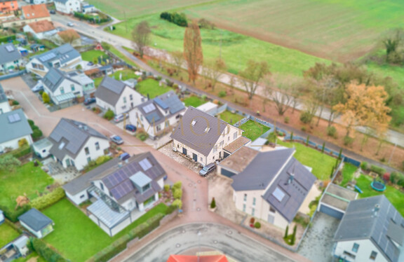 (Rechts) Doppelhaushälfte für die Familie in toller Lage! 4