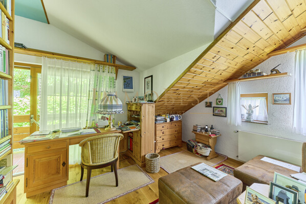 Schlafzimmer DG