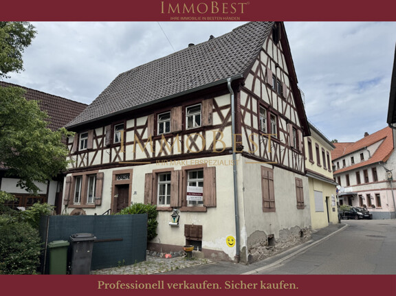 OFFENE BESICHTIGUNG! Denkmalgeschützes Fachwerkhaus für Handwerker und Visionäre!