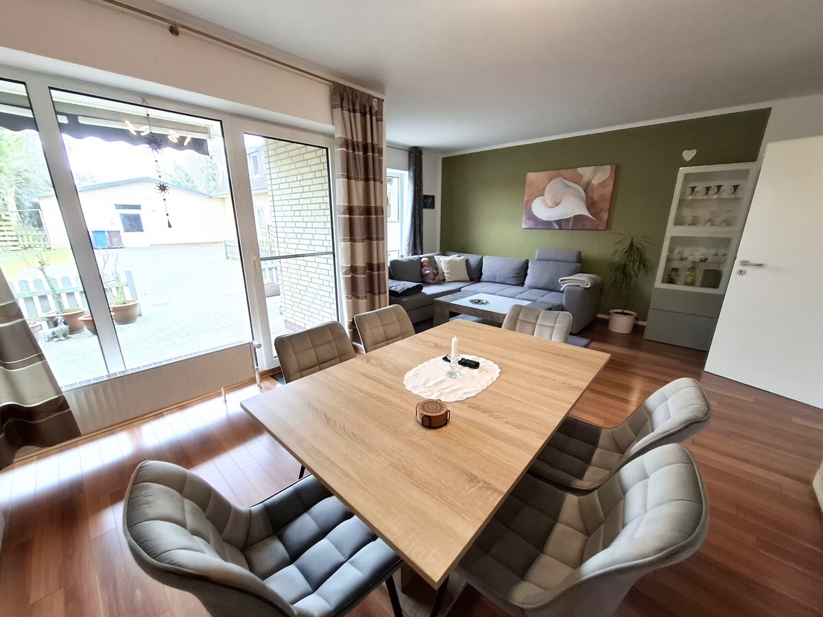 Wohnzimmer Bild 2