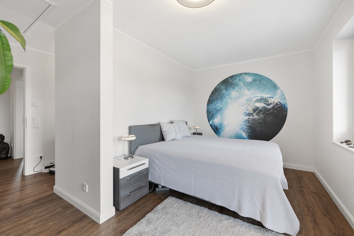 Schlafzimmer 2 mit Ankleide