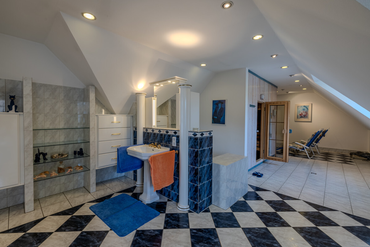 Badezimmer 2 Bild 1