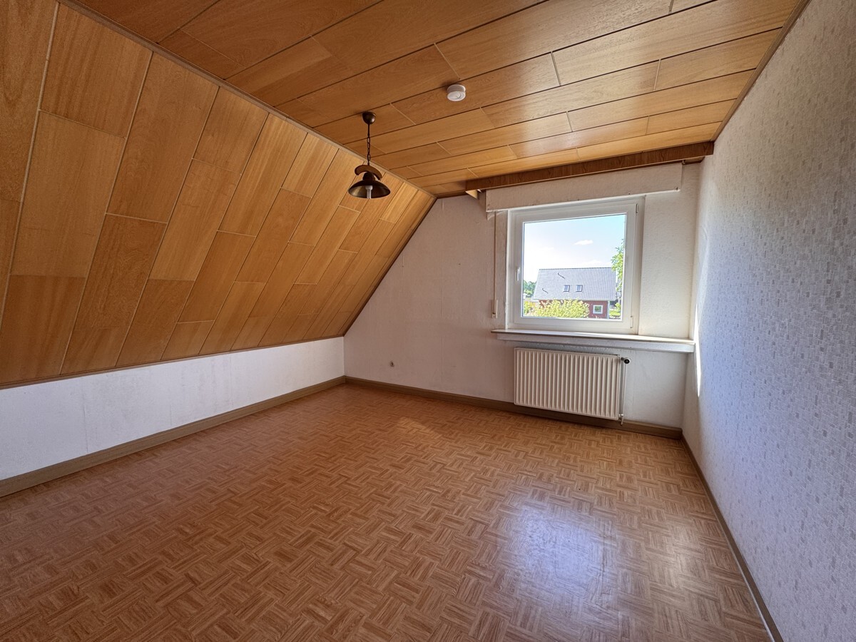 Schlafzimmer 1 DG