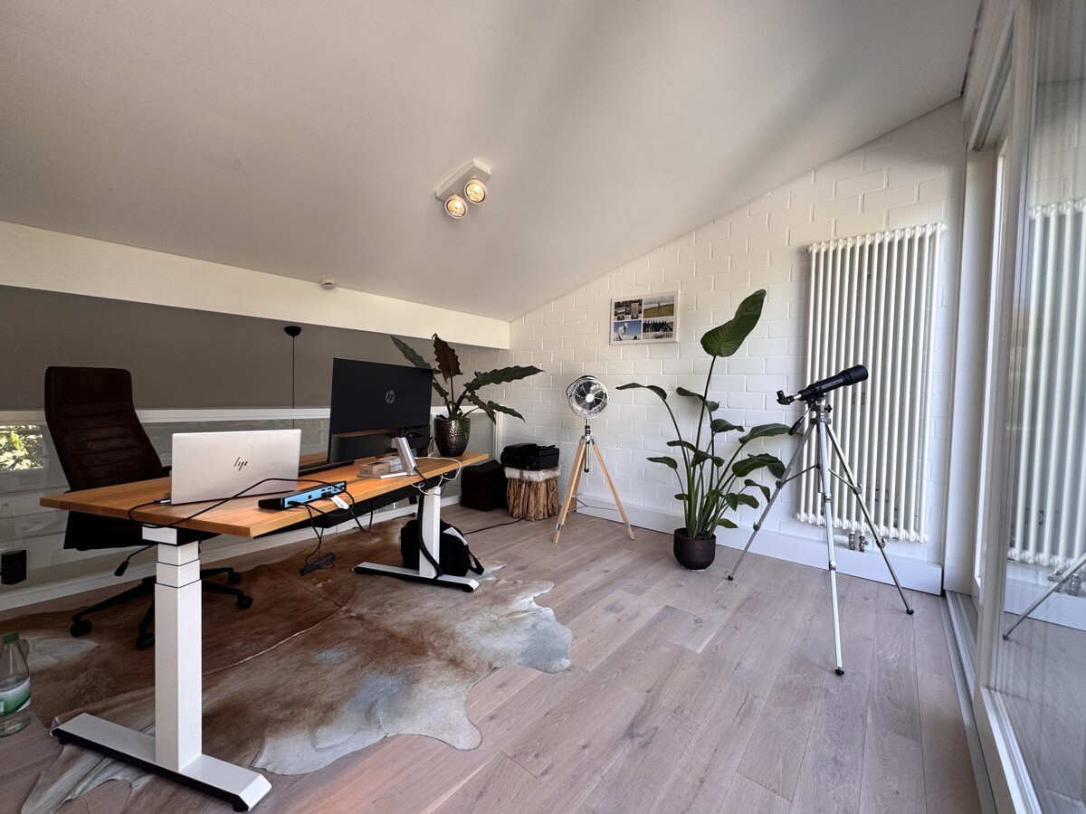 Arbeitsplatz Empore