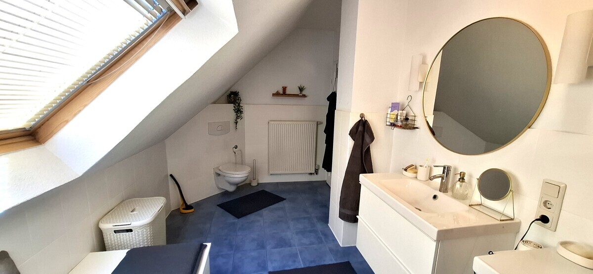 Badezimmer OG Bild 2