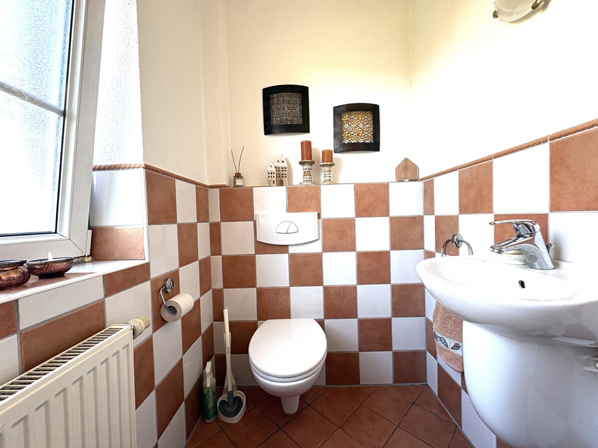 Gäste WC Bild 2
