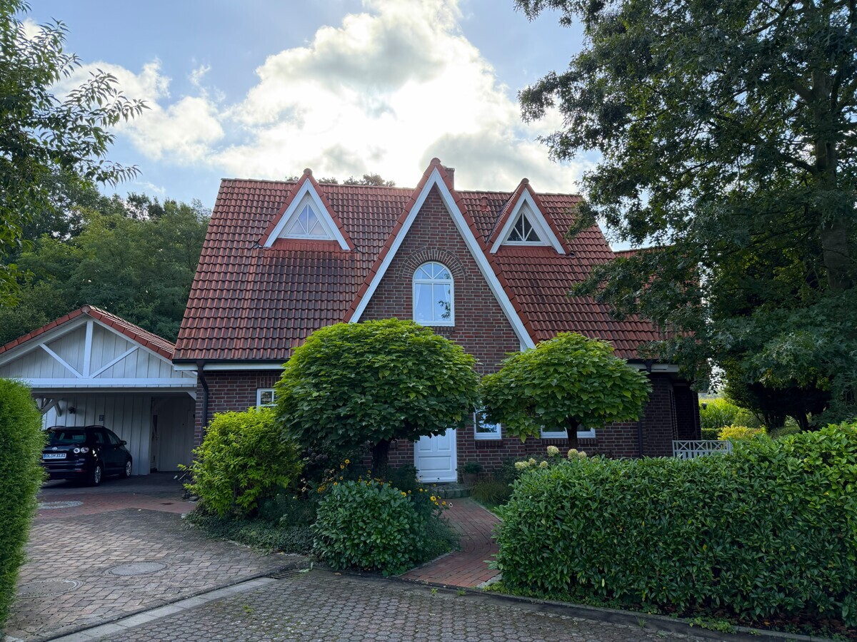 Straßenansicht