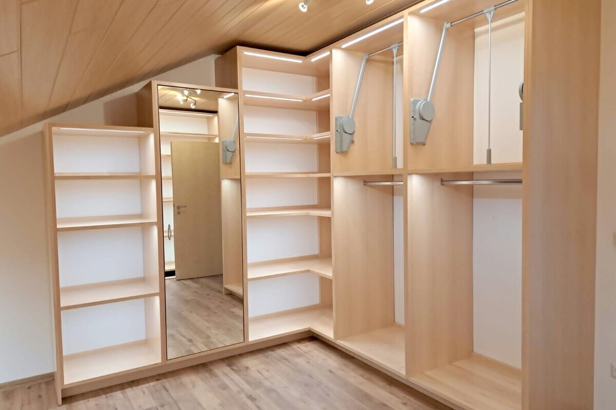 OG Ankleidezimmer 