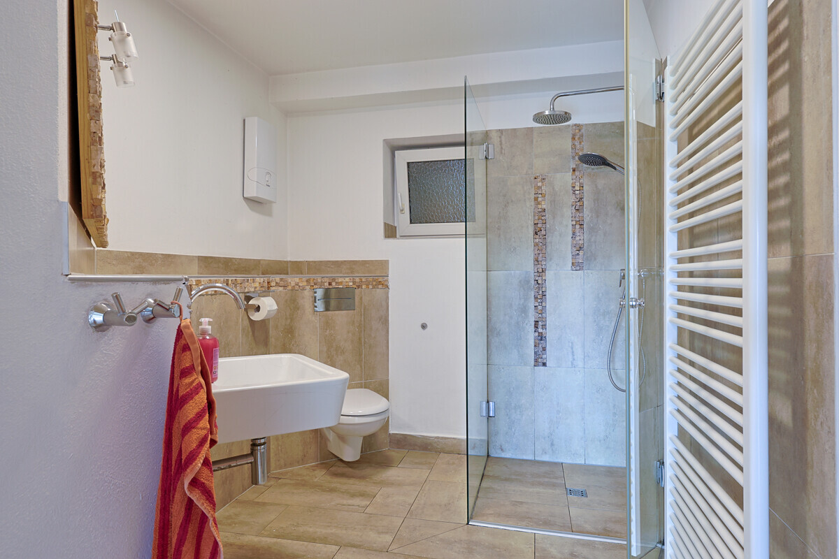 Badezimmer Einliegerwohnung