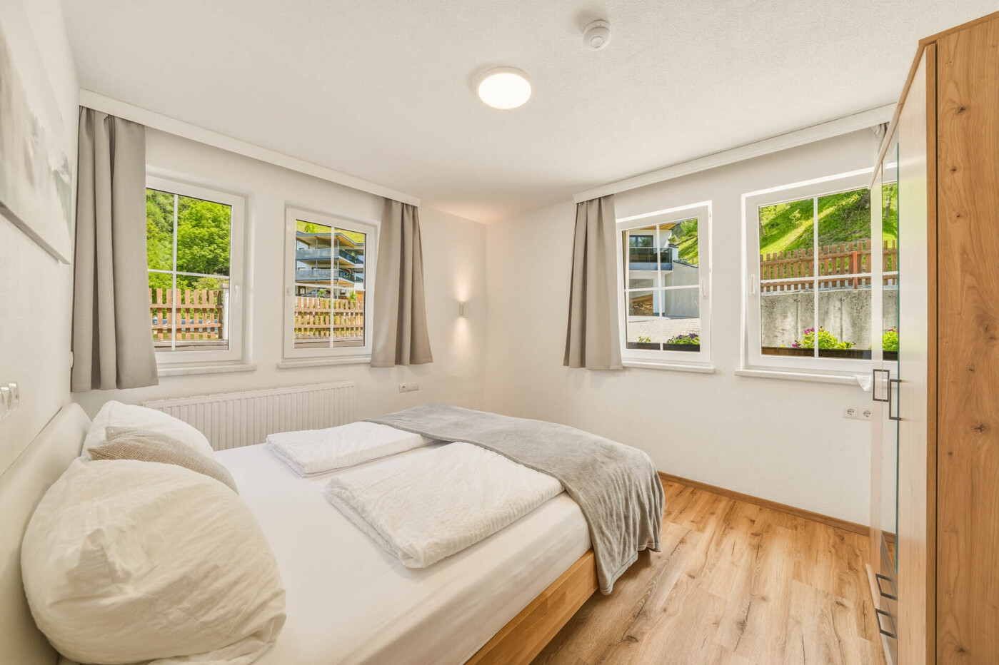 Schlafzimmer / Erdgeschoß