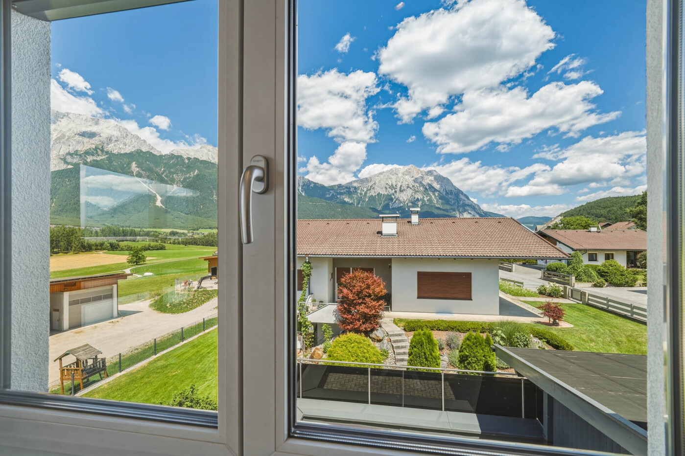 Aussicht Schlafzimmer / Obergeschoß