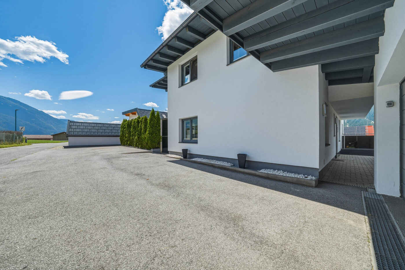 Vorplatz