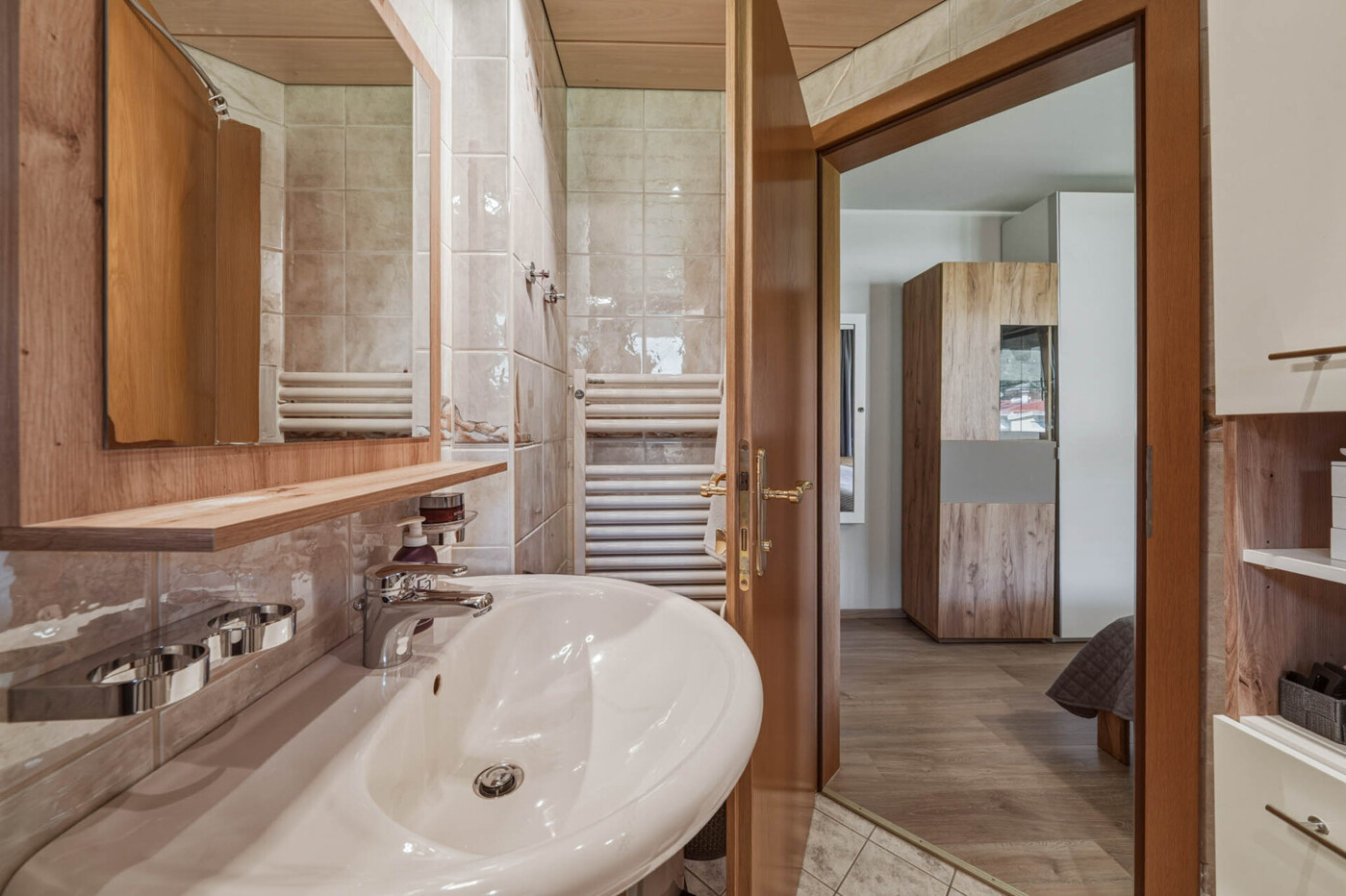 Badezimmer / Obergeschoß