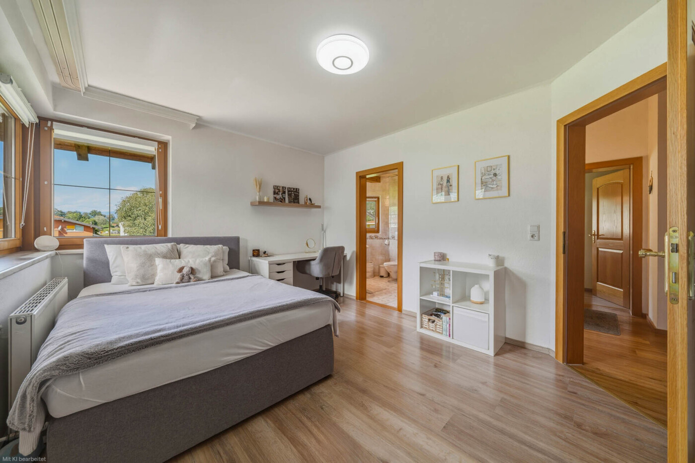Schlafzimmer / Obergeschoß