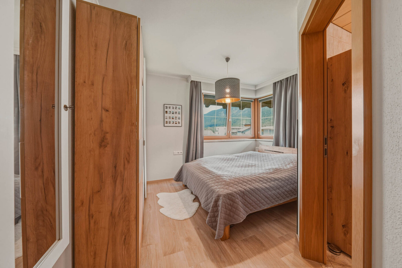 Schlafzimmer / Obergeschoß