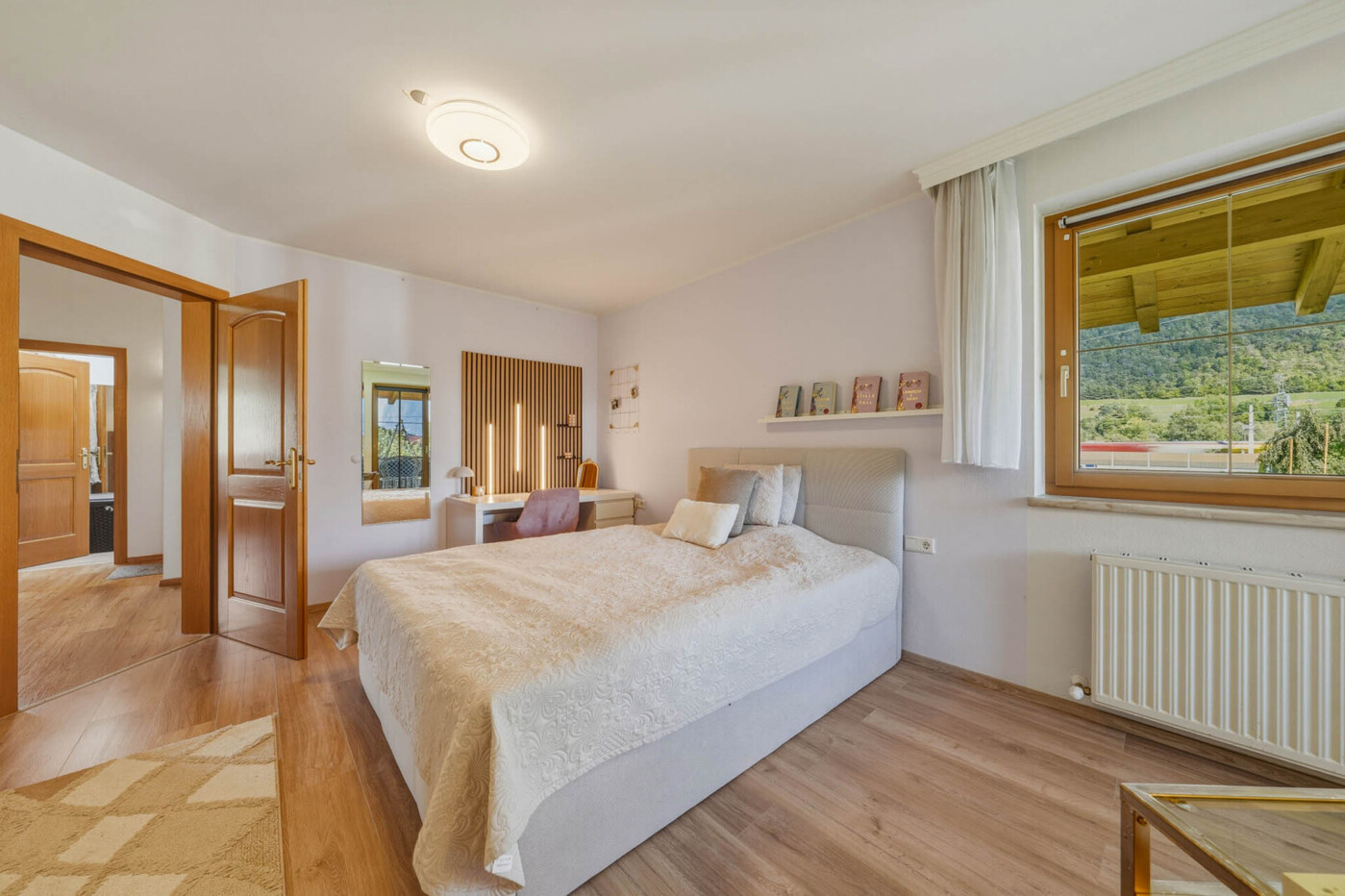 Schlafzimmer / Obergeschoß