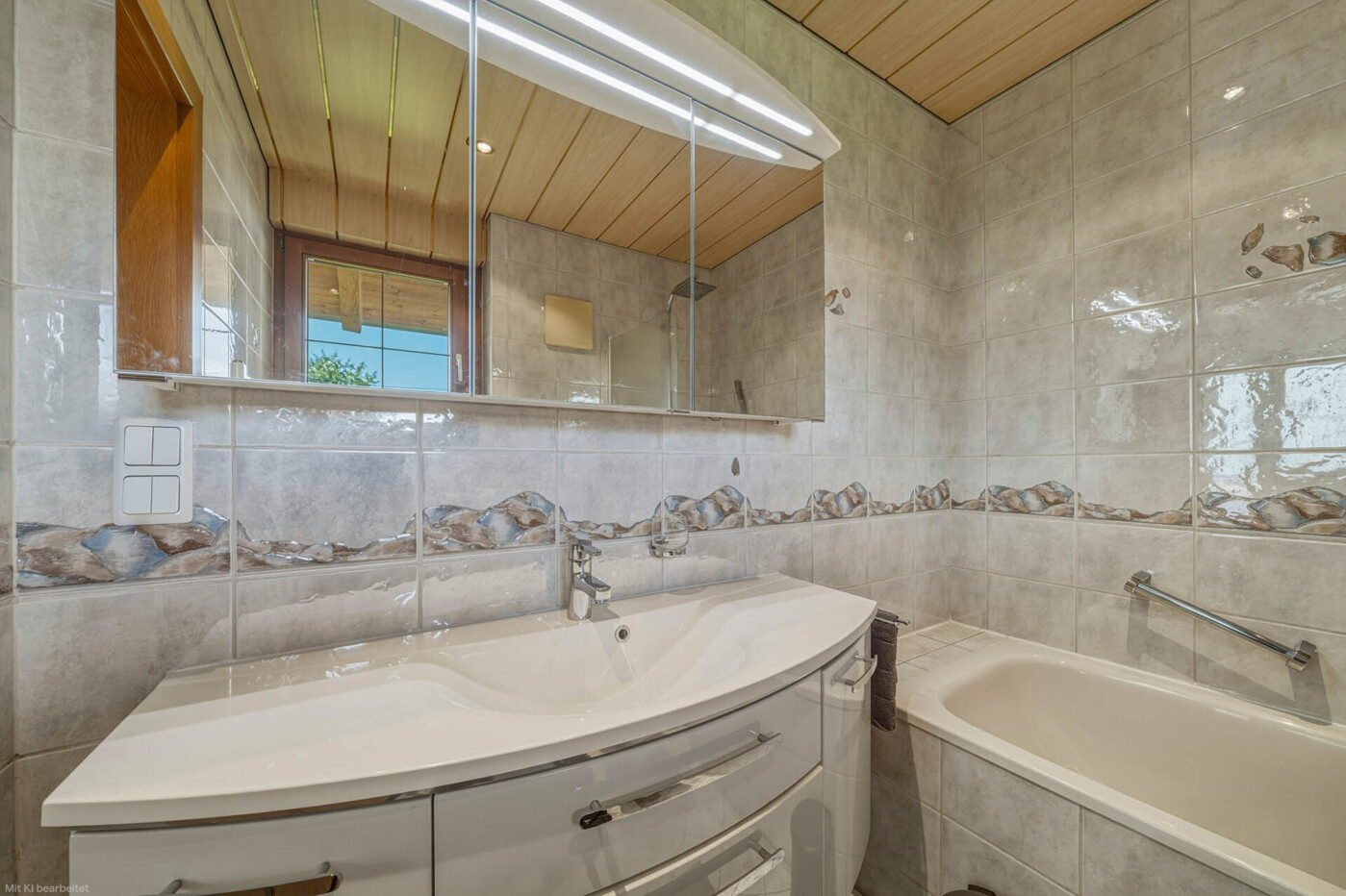 Badezimmer / Obergeschoß