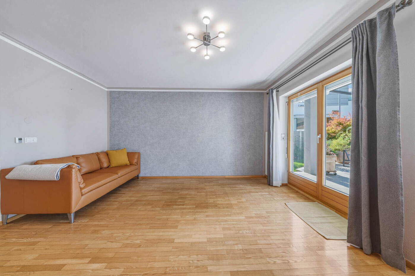 Wohnzimmer / EG
