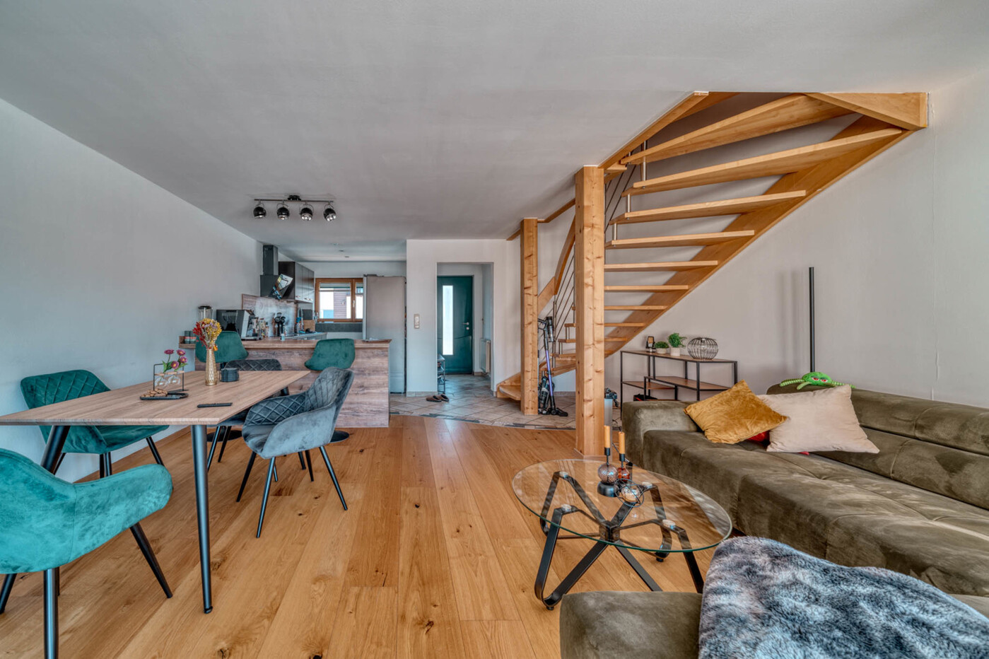 Doppelhaus 2 - Wohnen/Essen