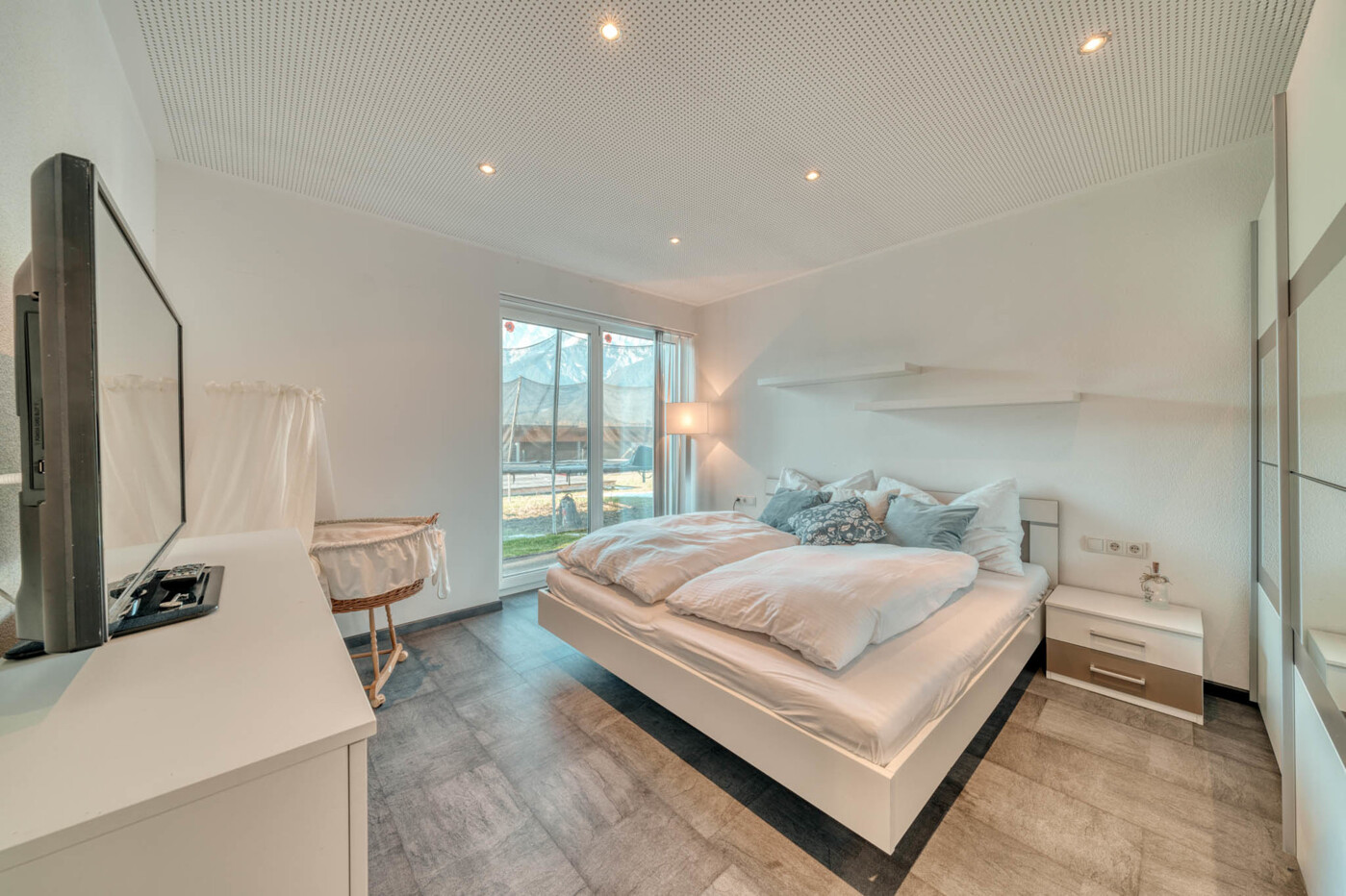 Wohnung 2 - Schlafzimmer