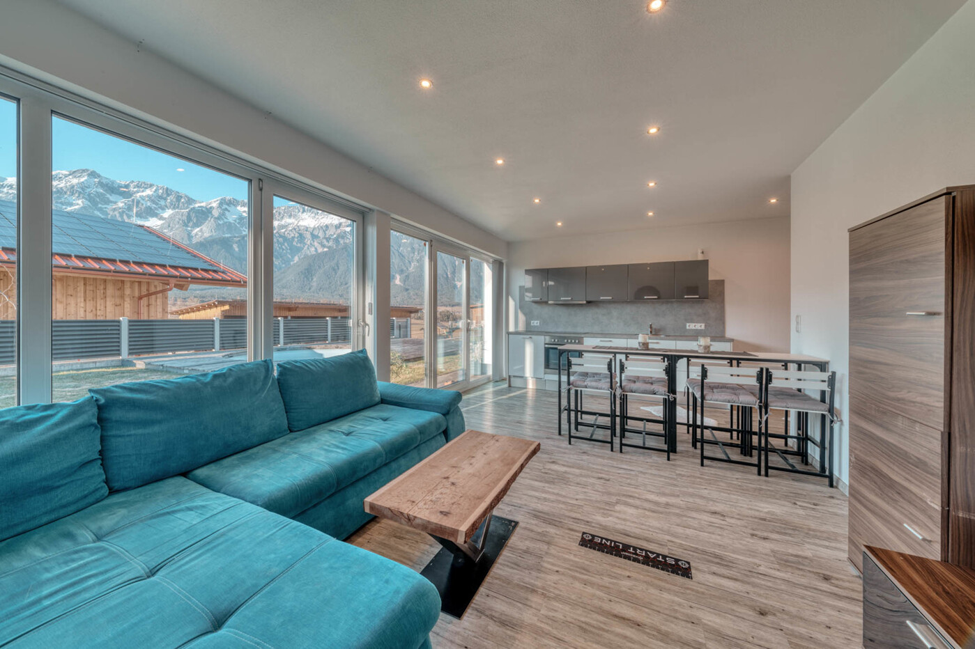 Wohnung 2 - Wohnen/Essen/Kochen