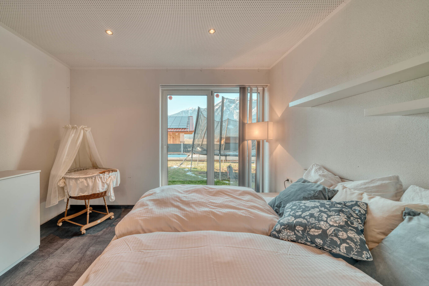 Wohnung 2 - Schlafzimmer