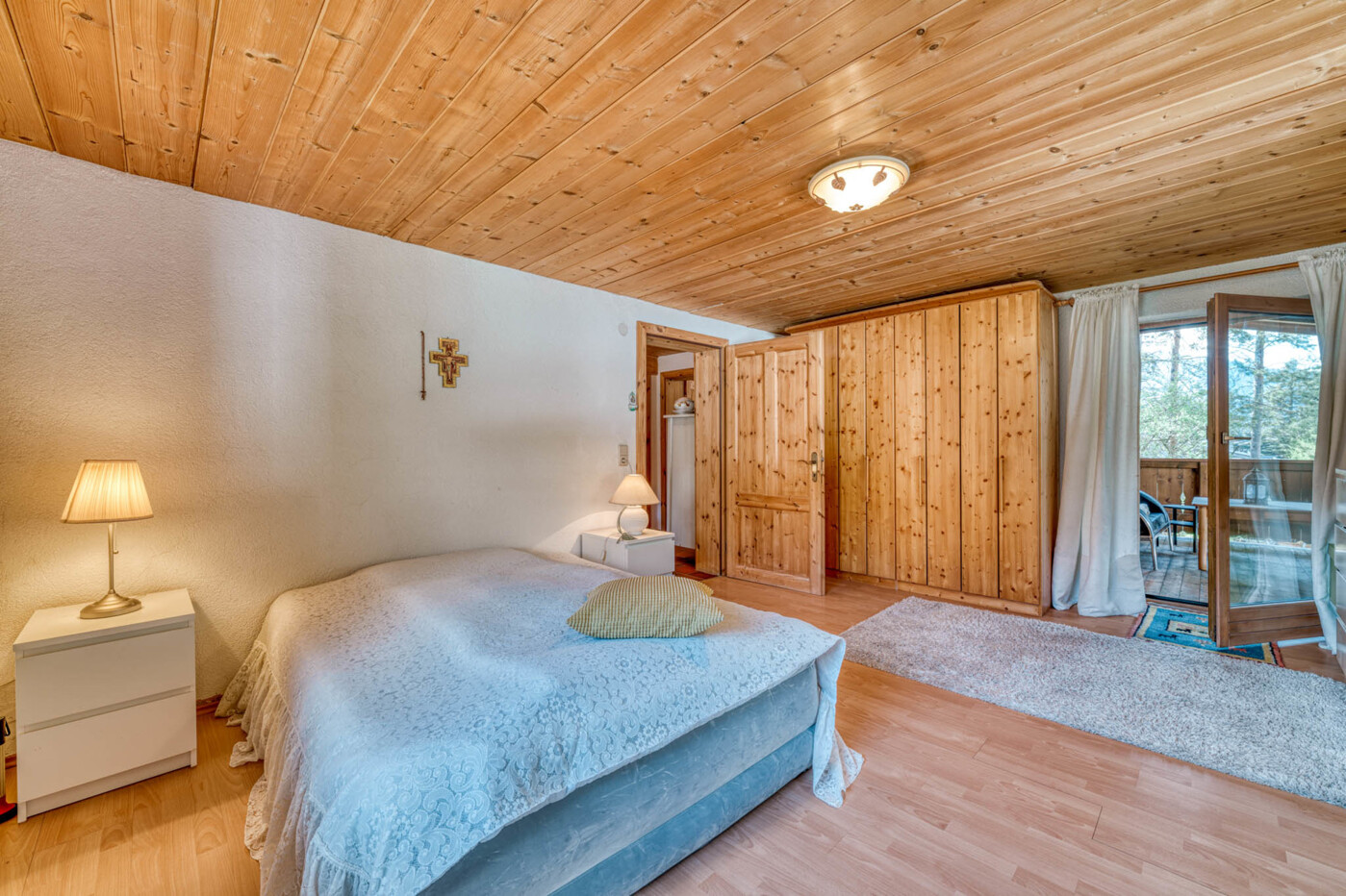 Schlafzimmer | Erster Stock-20