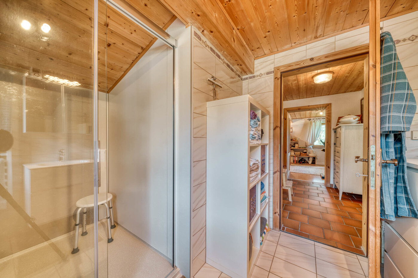 Badezimmer | Erster Stock-27-31